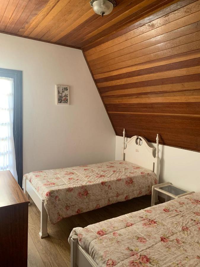 Lindo Chale Com Vista Holiday home Campos do Jordao